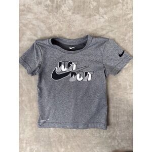Nike Dri-FIT Toddler Shirt 3T Gray Pre-Owned Excellent Condition Athletic Tee